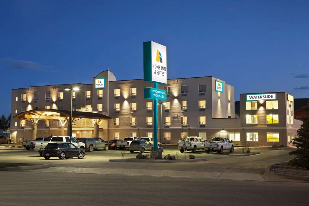 Home Inn & Suites Lloydminster