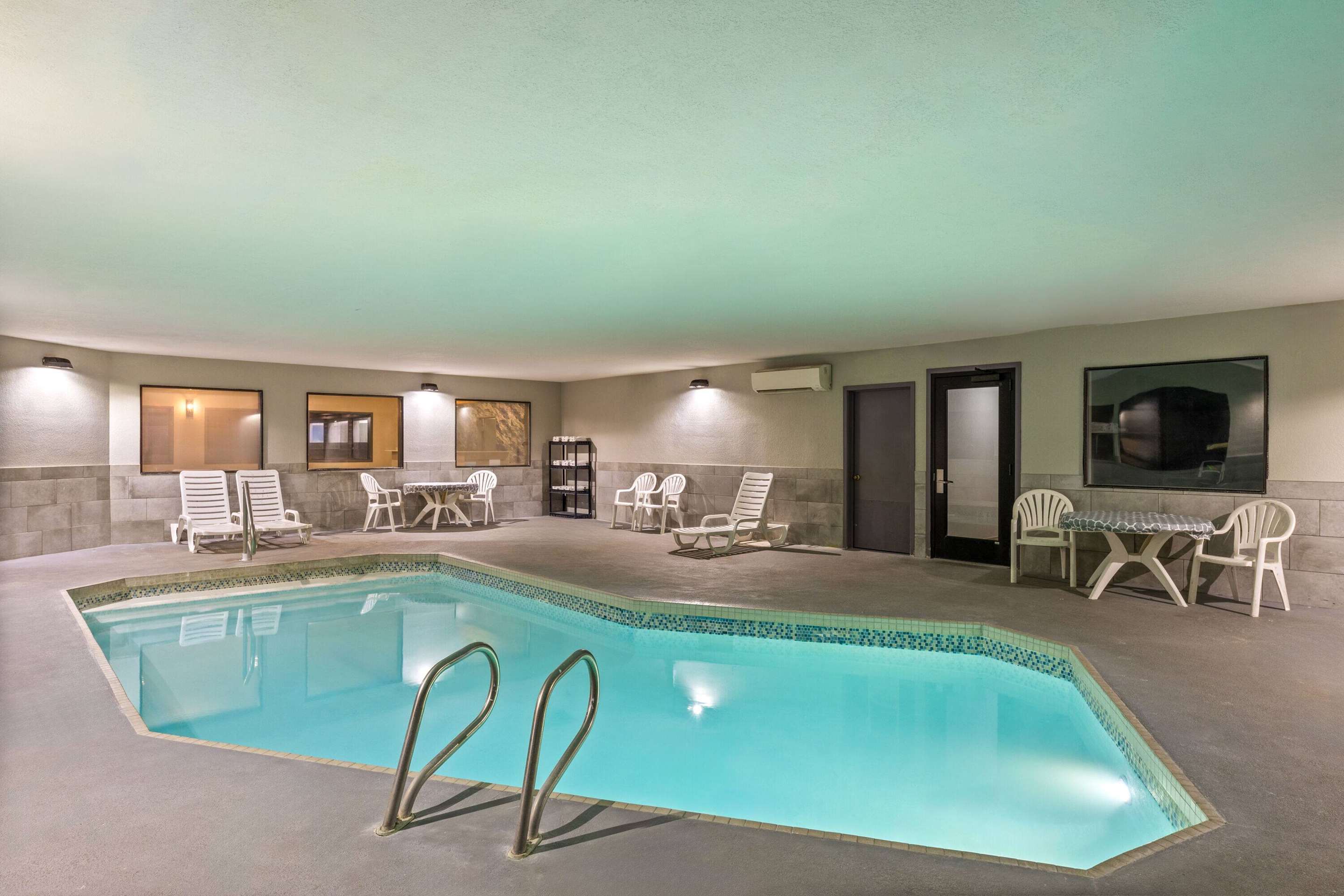 Pool - indoor | Baymont by Wyndham Moses Lake