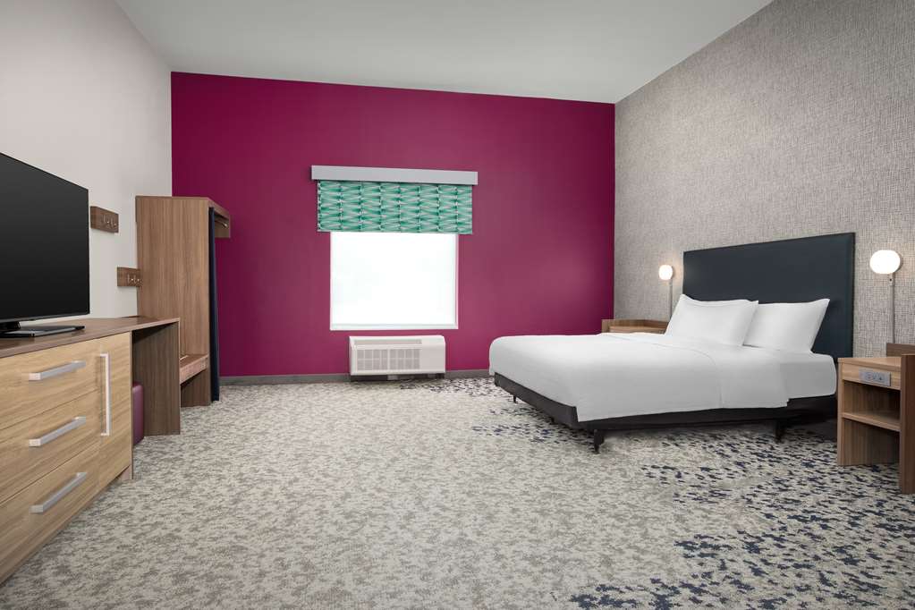 HOME2 SUITES LUBBOCK UNIVERSITY-guestroom-Guest Room,On-Site.jpg