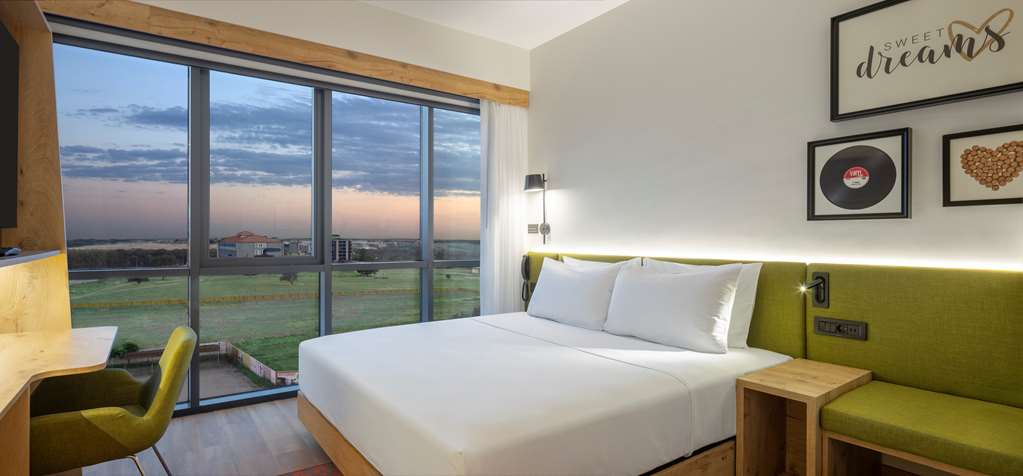 Hampton By Hilton Cerkezkoy Room Type - KING ROOM SMOKING