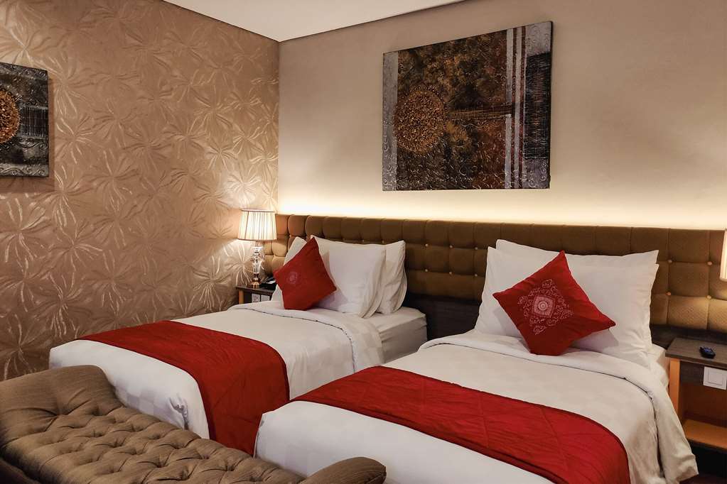 RAMADA BY WYNDHAM YOGYAKARTA-guestroom-Guest Room,Suite,On-Site.jpg