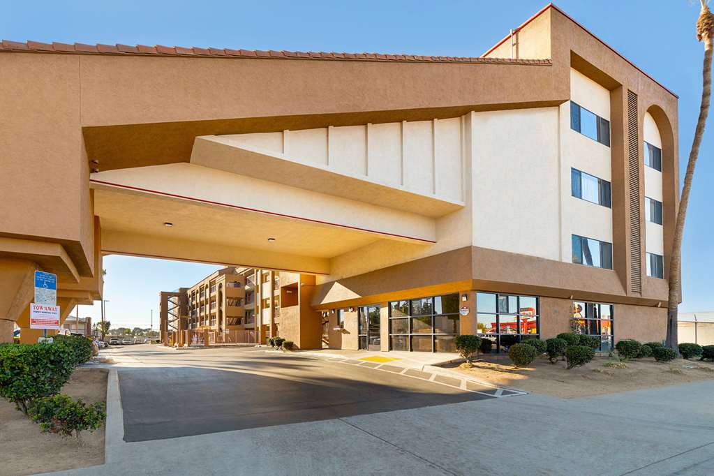 Days Inn by Wyndham Chula Vista