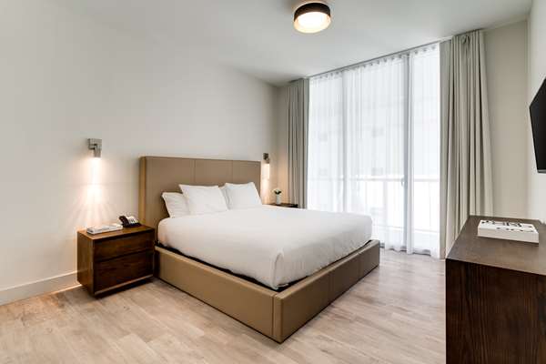 Suite - Costa Hollywood Resort