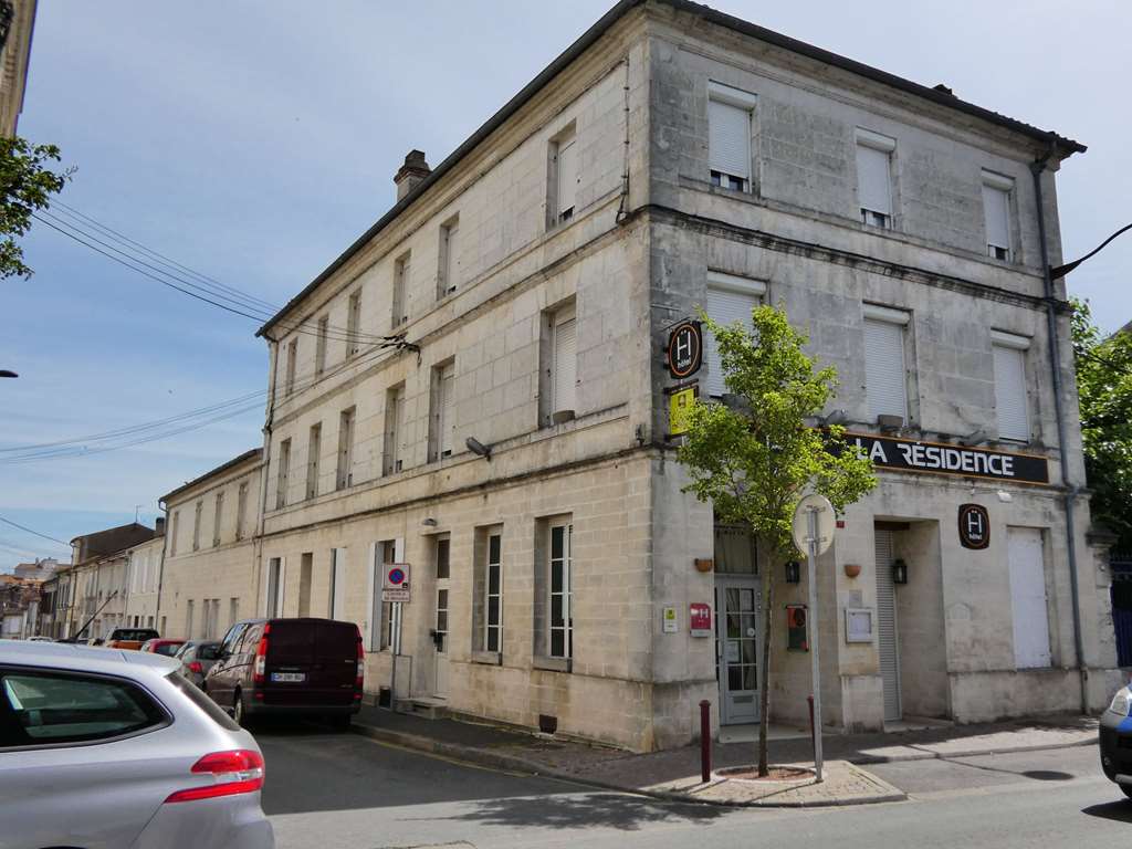 P'tit Dej-HOTEL Cognac La Residence