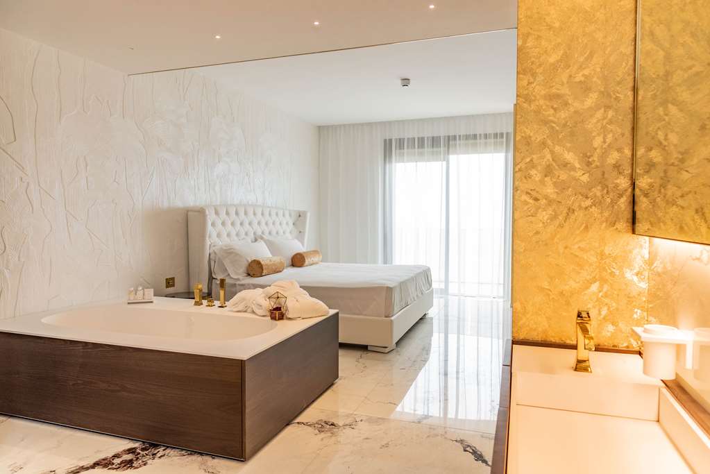 The Promenade Luxury Wellness Resort