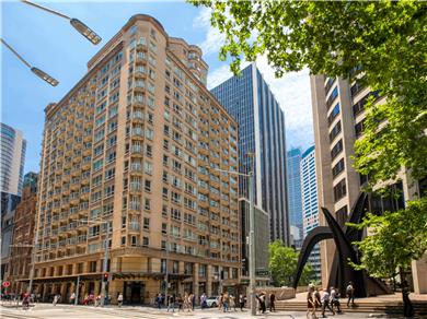 Mantra 2 Bond Street Sydney