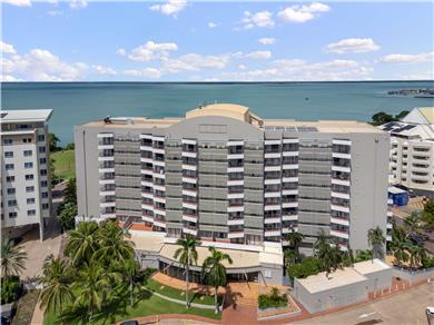 Mantra on the Esplanade Darwin