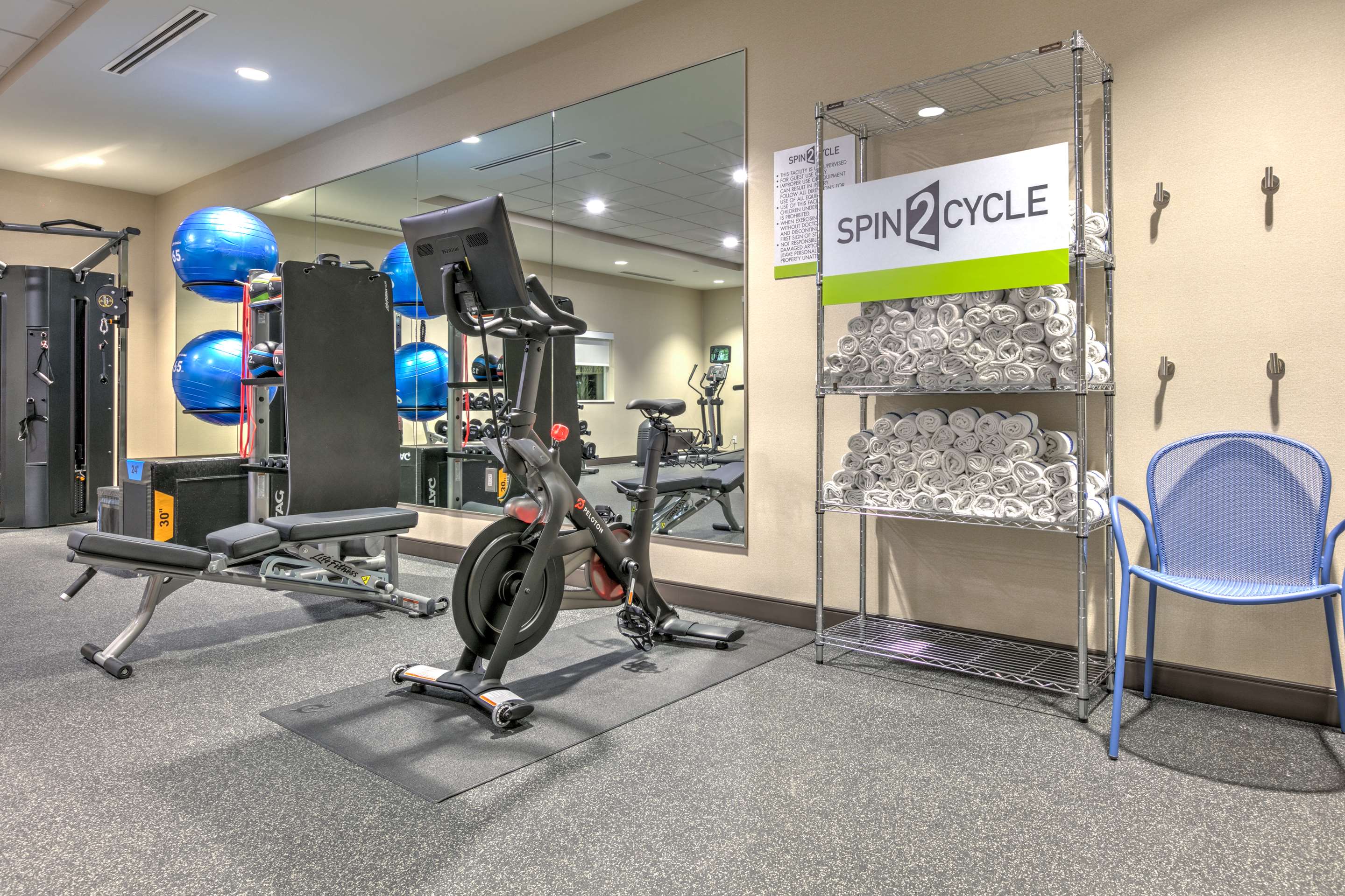 Health club fitness center gym | Home2 Suites By Hilton Tulsa Airport