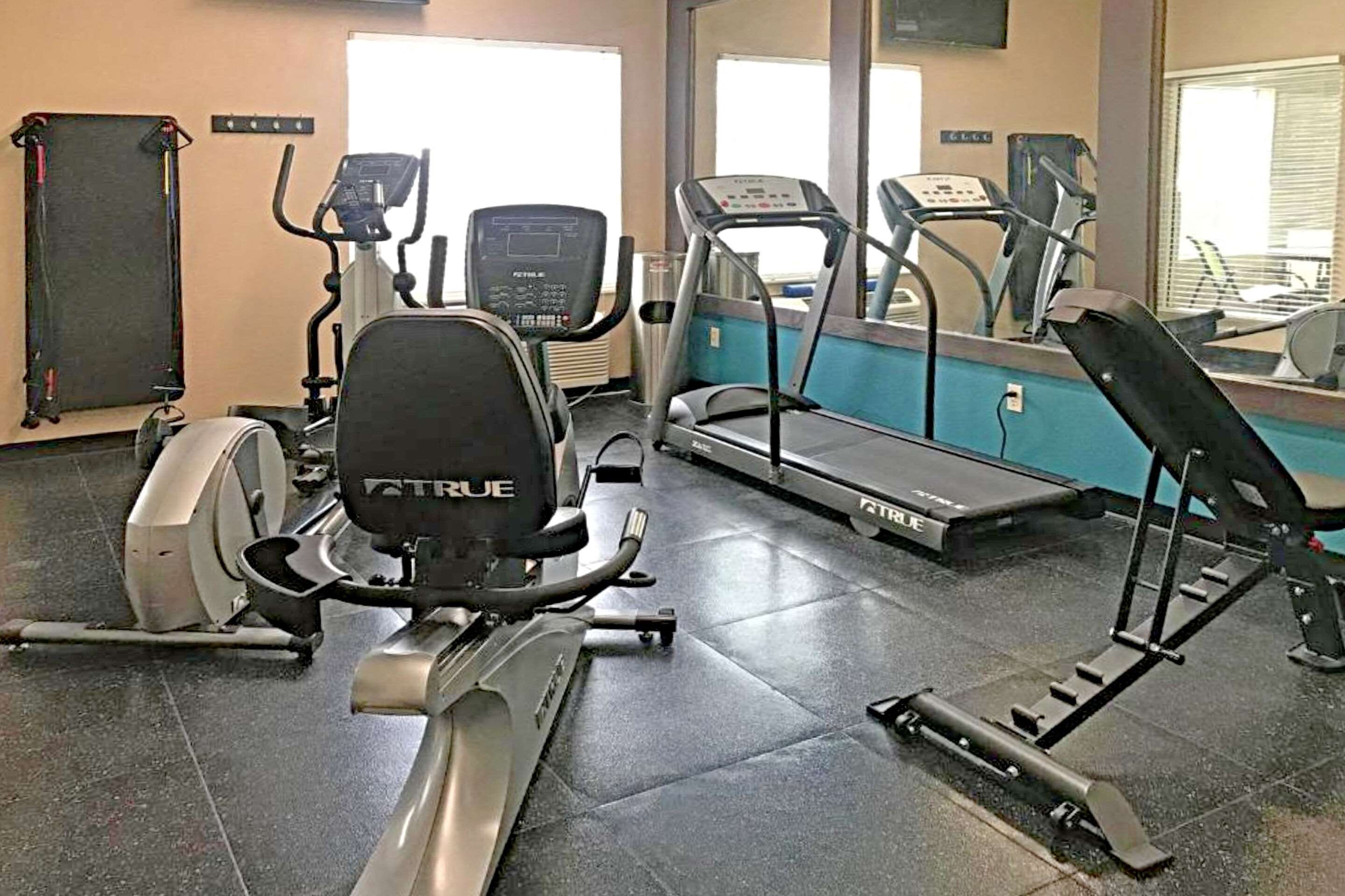 Fitness center | Comfort Inn & Suites O'Fallon - St. Louis Area