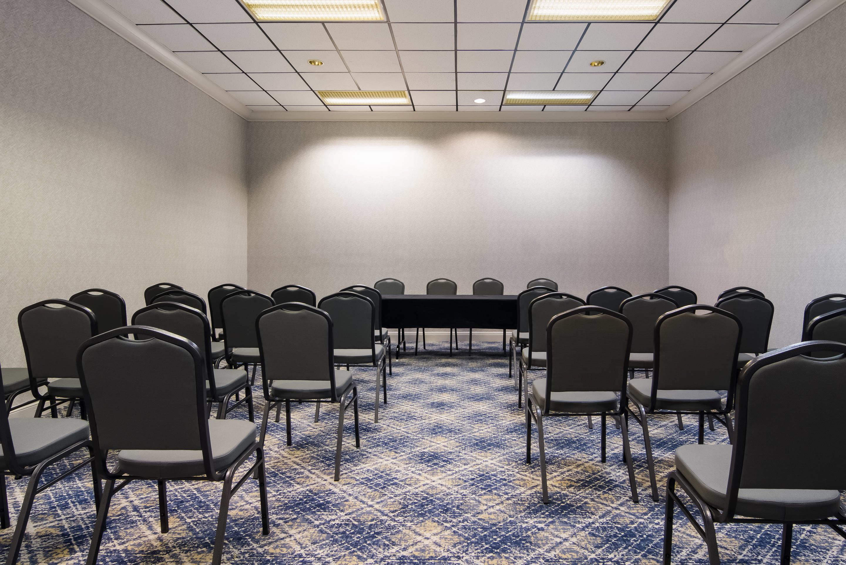 Meeting room | The Inn on Maritime Bay, Ascend Hotel Collection