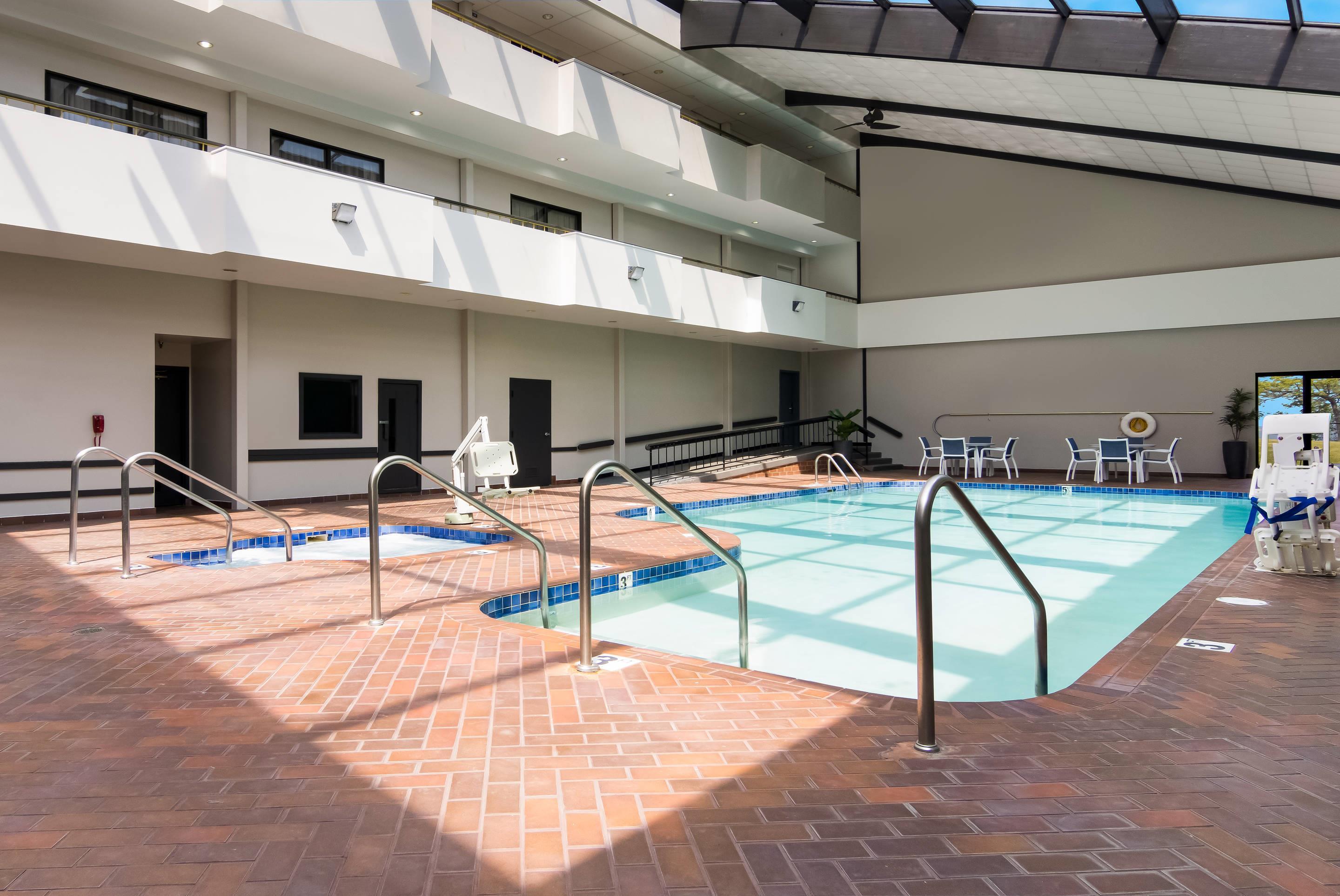 Indoor heated pool | The Inn on Maritime Bay, Ascend Hotel Collection