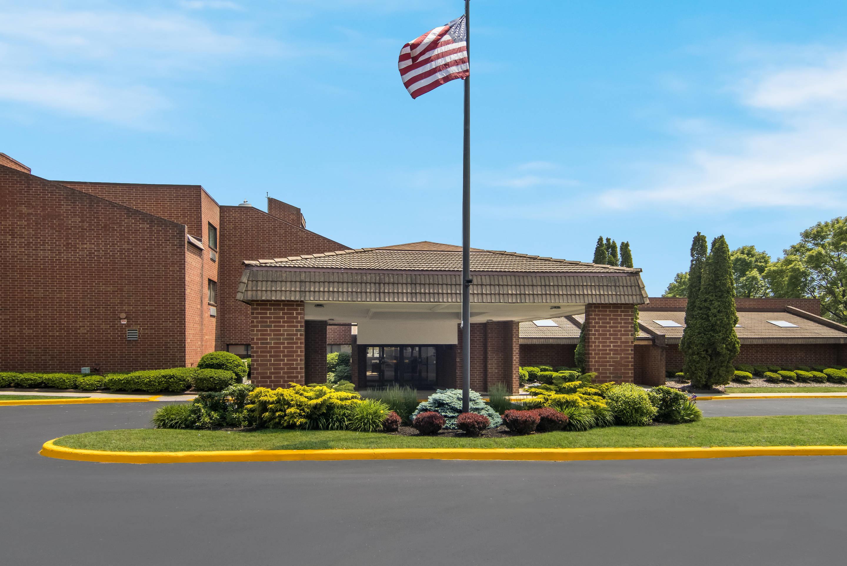 Hotel exterior | The Inn on Maritime Bay, Ascend Hotel Collection
