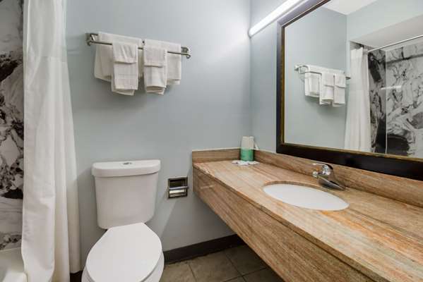  - Rodeway Inn Beaumont