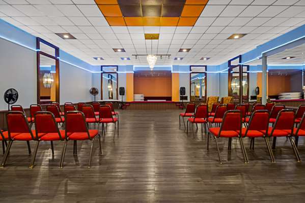  - Rodeway Inn Beaumont