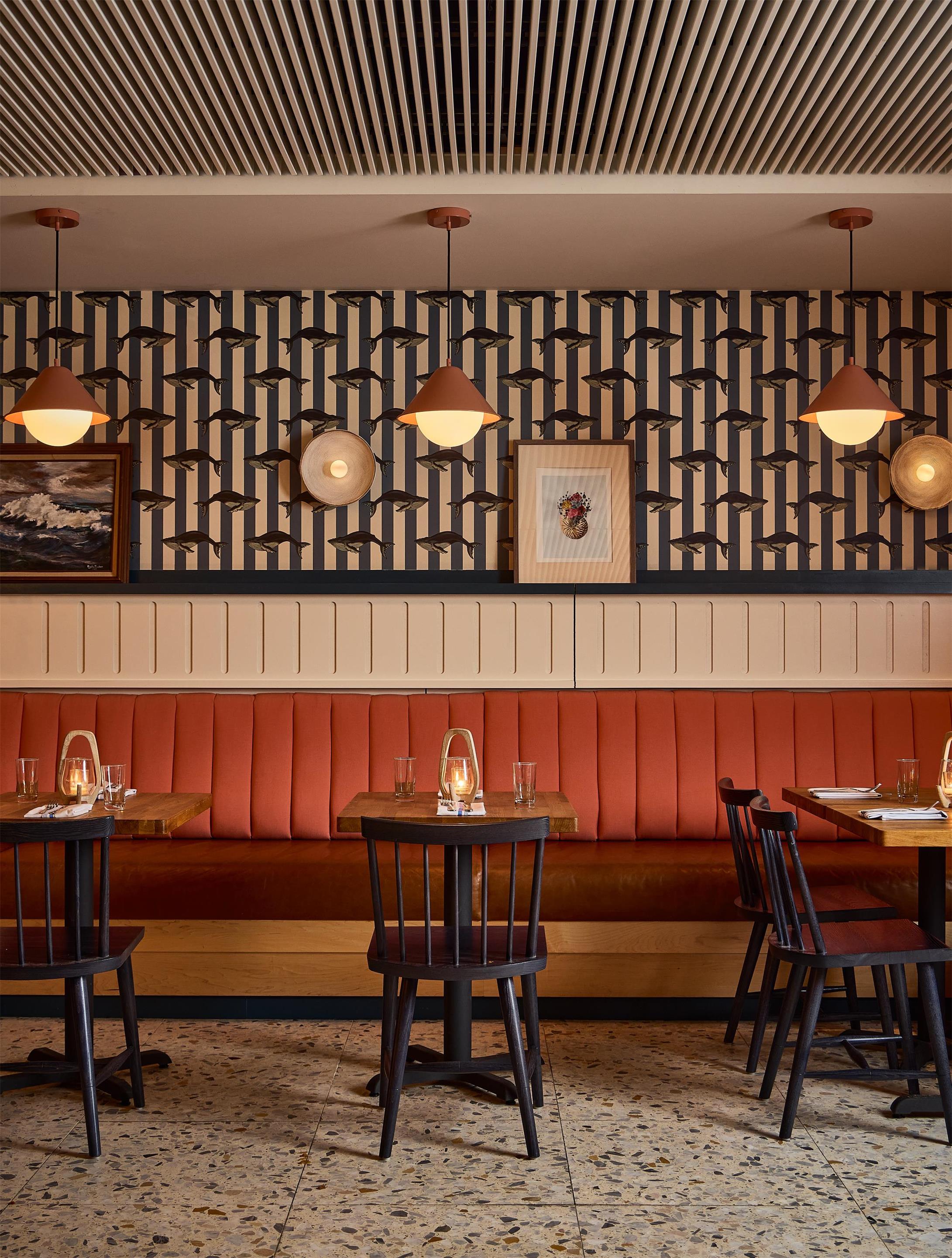 Little Clam Restaurant | Wayfinder Newport