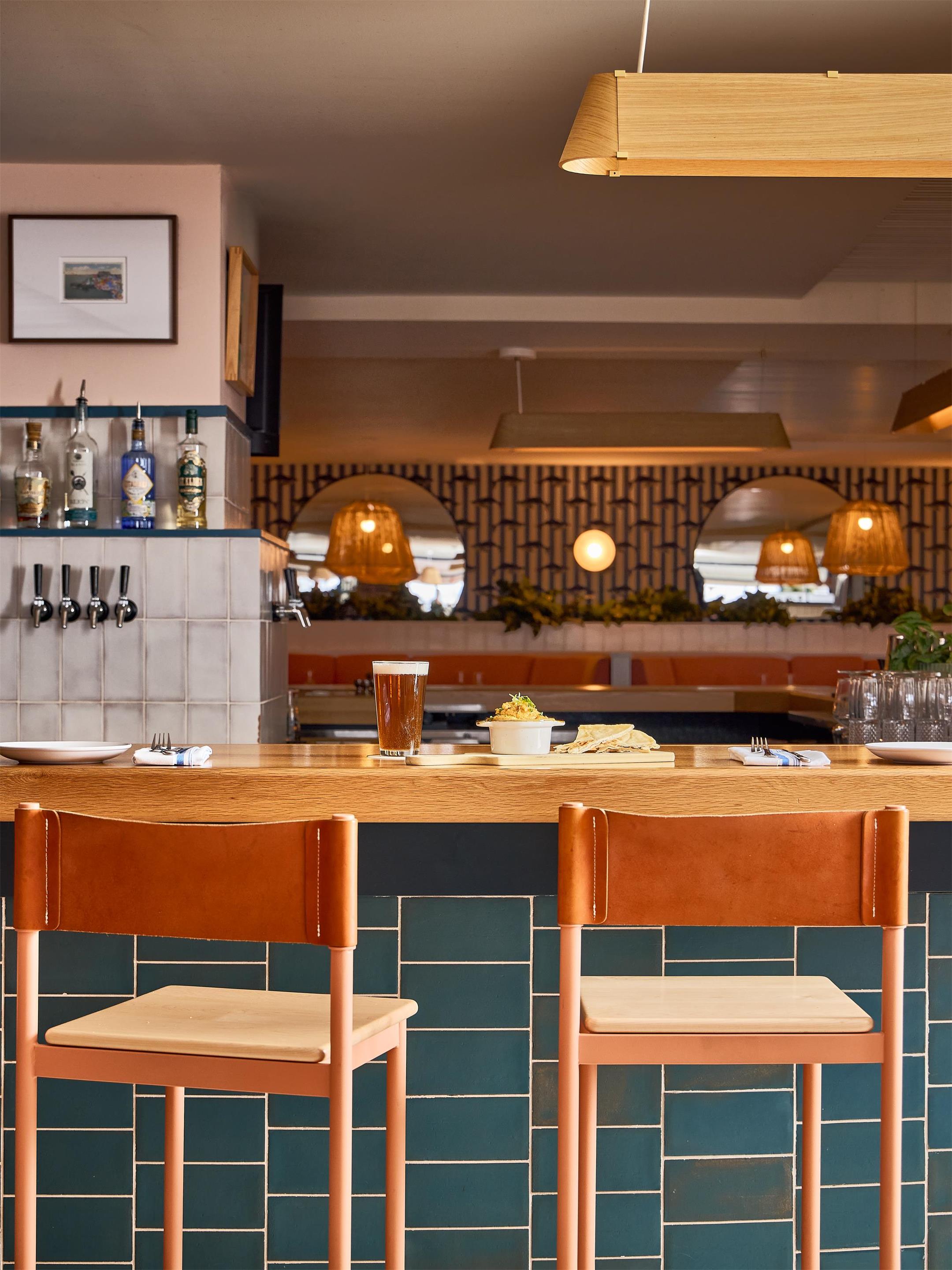 Little Clam Restaurant | Wayfinder Newport