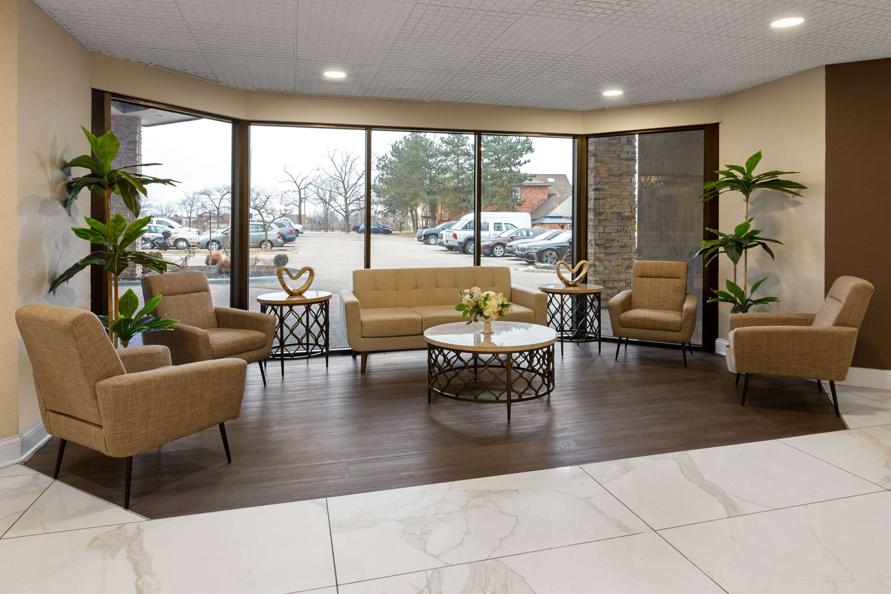 Lobby | Wingate by Wyndham Troy