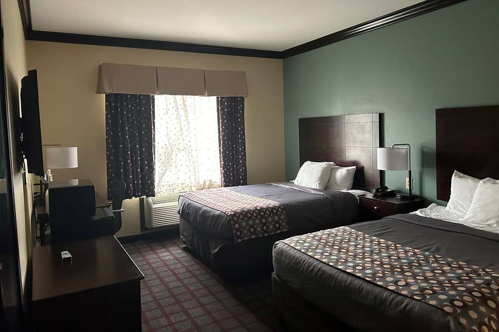 DAYS INN BY WYNDHAM BATON ROUGE/I-1-guestroom-Guest Room,On-Site.jpg