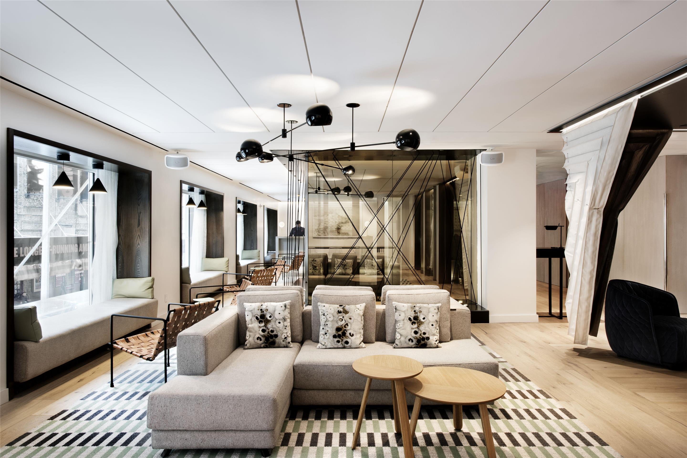 Bar Lounge | The Time New York, part of JdV by Hyatt