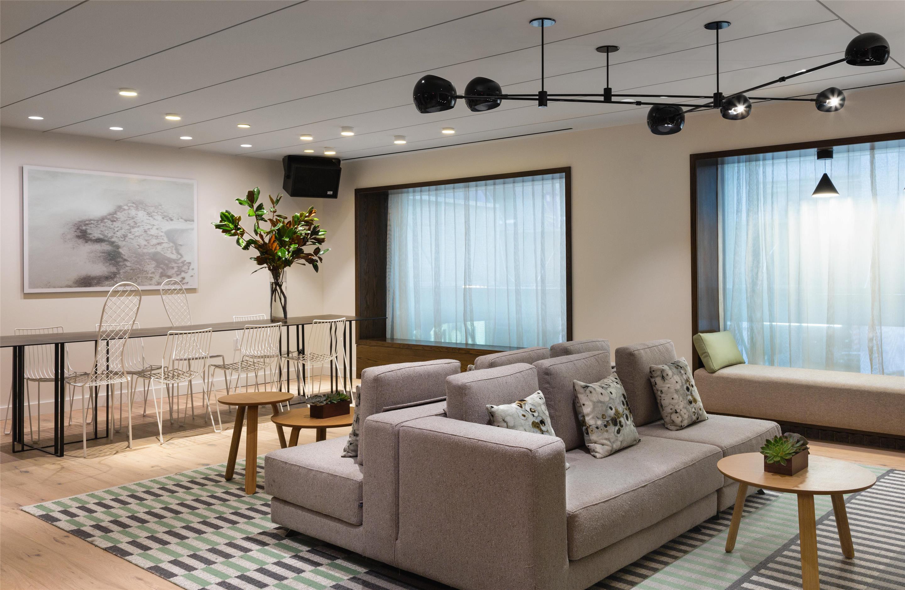Lobby | The Time New York, part of JdV by Hyatt
