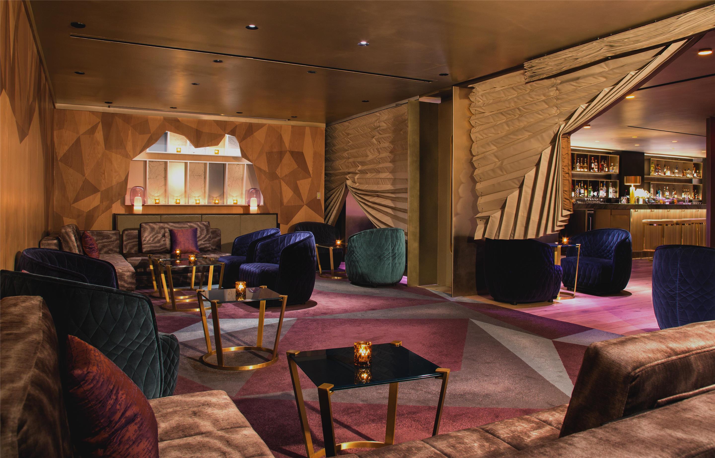 Bar Lounge | The Time New York, part of JdV by Hyatt