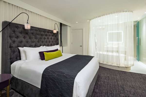 Suite - Dream Midtown Hotel New York