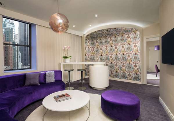 Suite - Dream Midtown Hotel New York