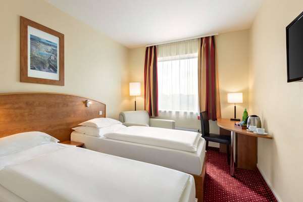 Comfort Twin Room