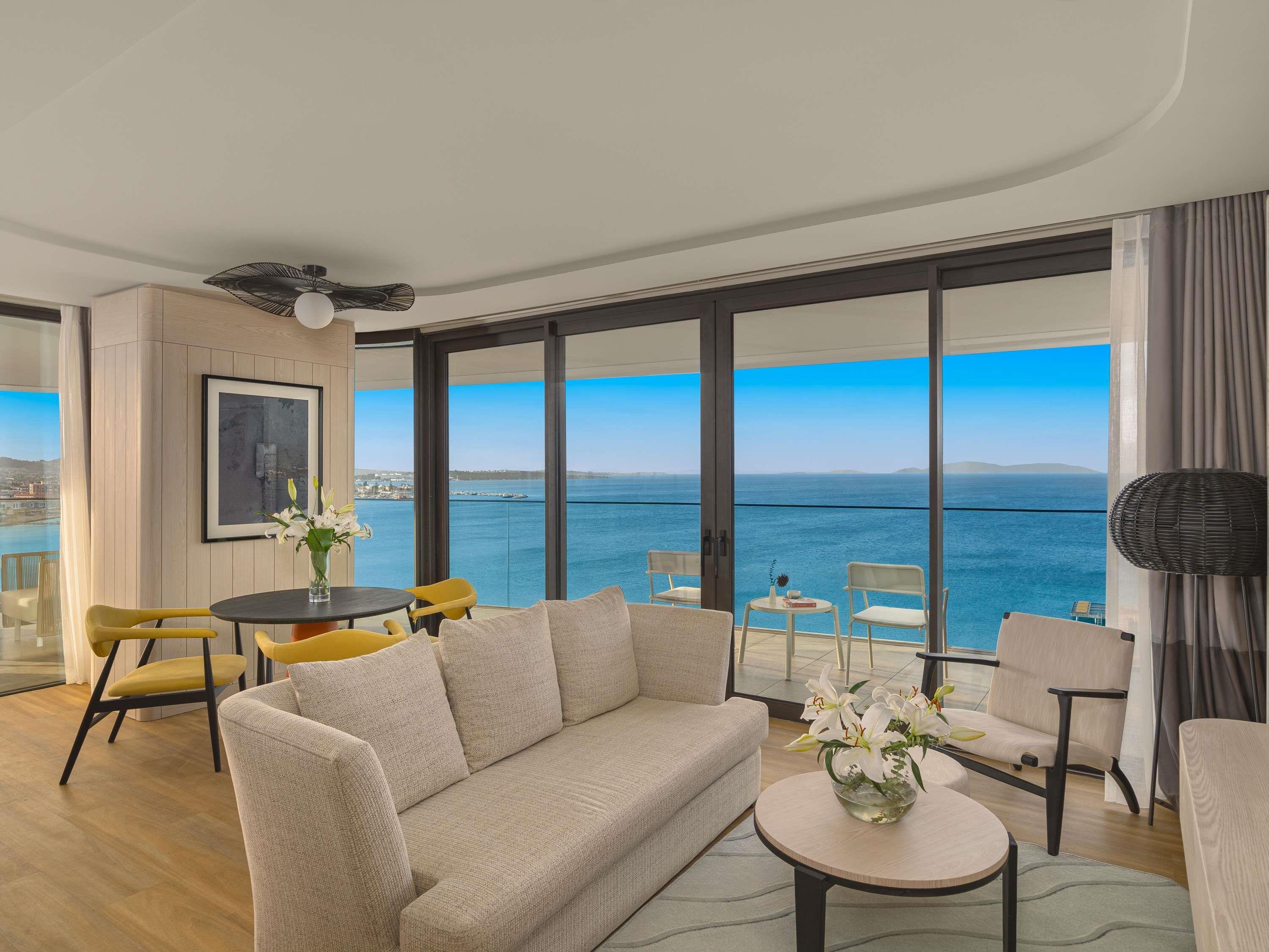 Swissotel Cesme Room Type - Corner Suite Sea View
