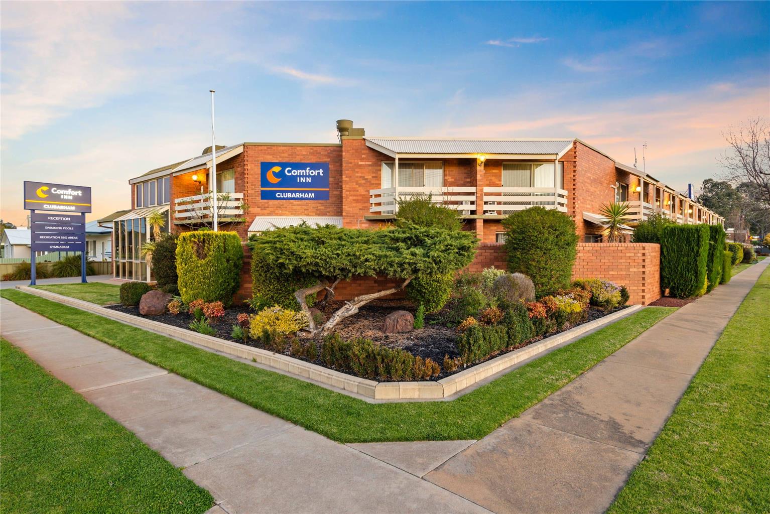 Comfort Inn Clubarham