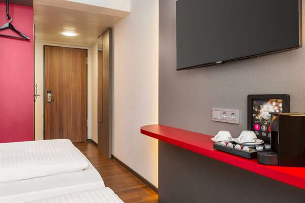 Comfort Twin Room