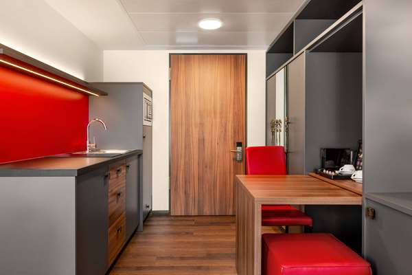 Lounge Accessible Room