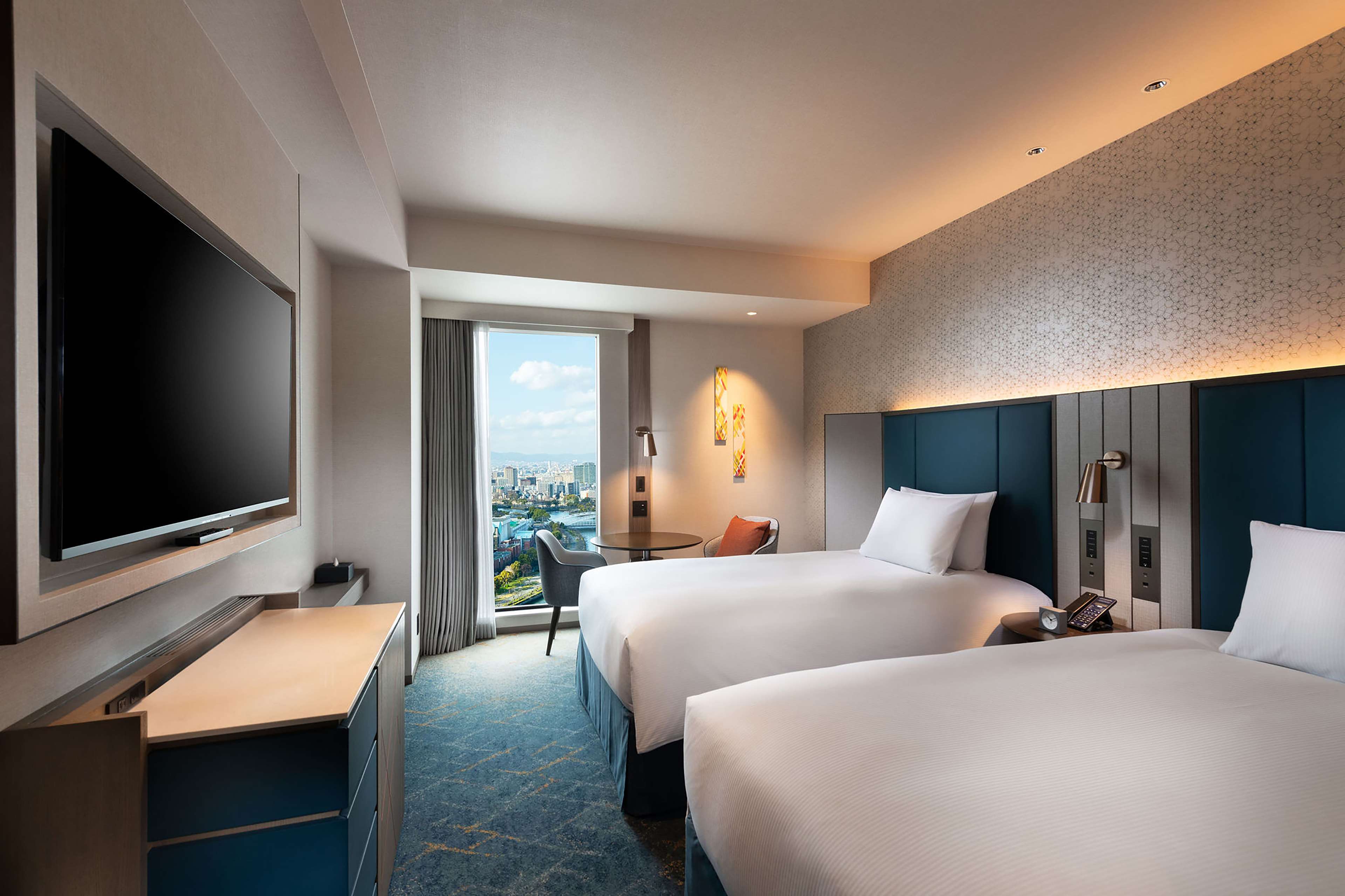DoubleTree by Hilton Osaka Castle Room Type - TWIN ROOM RIVER VIEW
