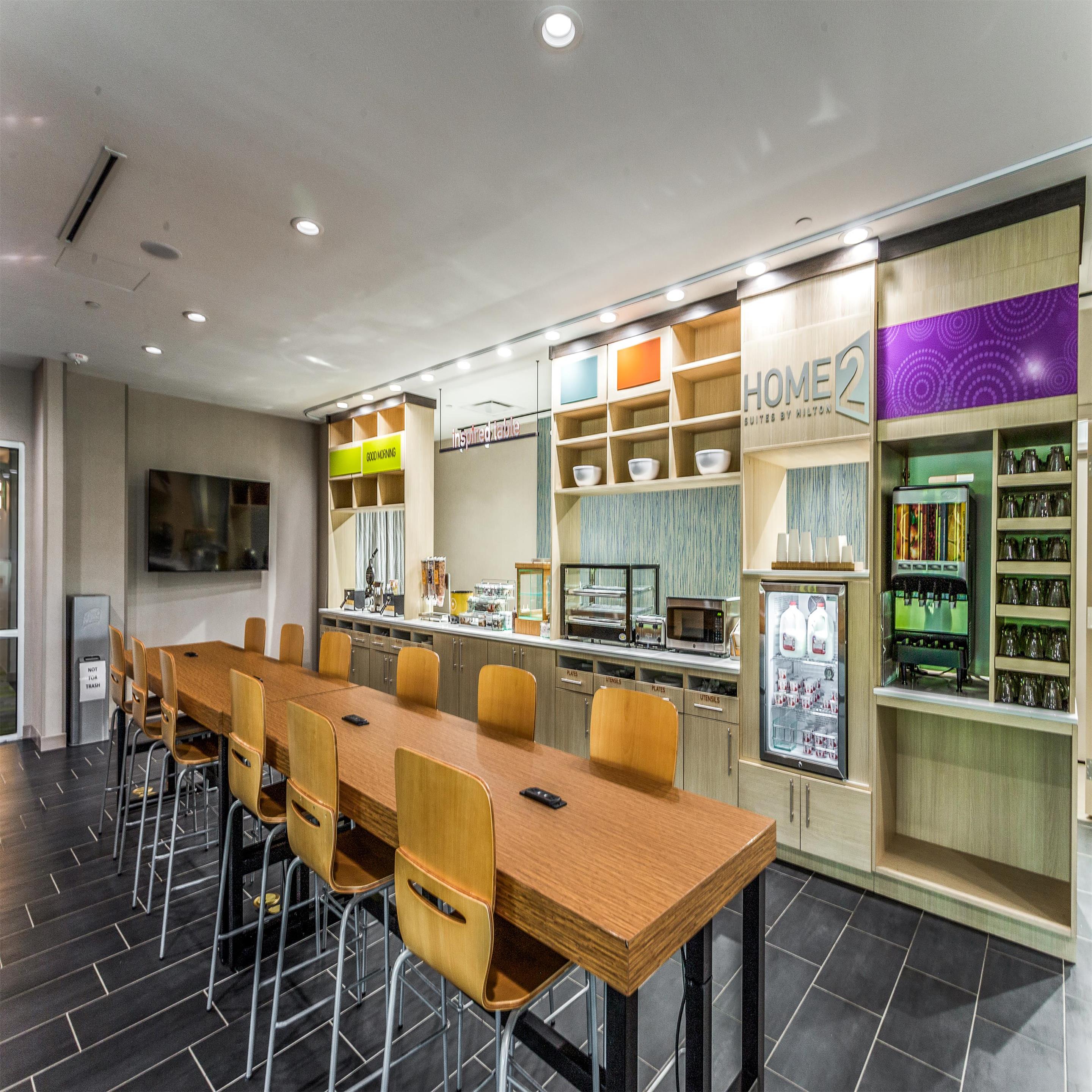 Breakfast Area | Home2 Suites By Hilton Fort Worth Arlington West
