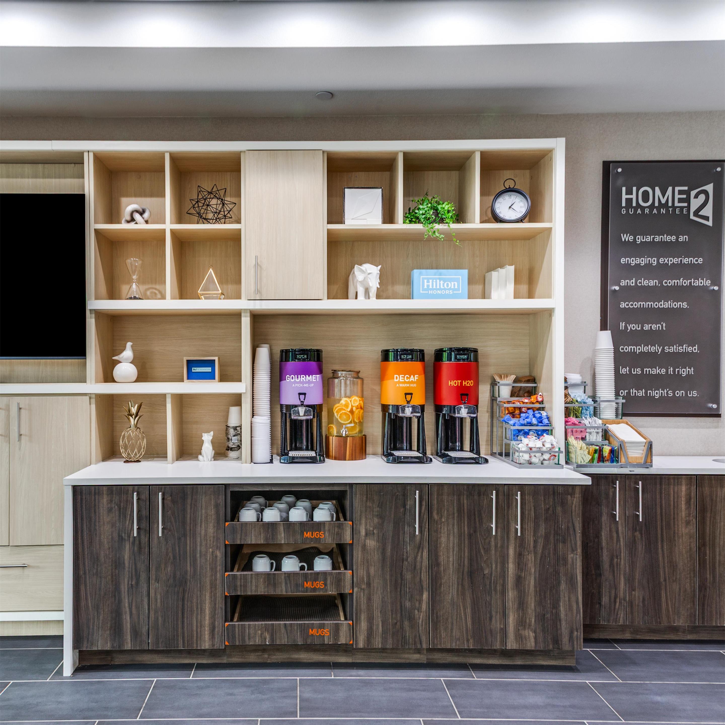 Lobby | Home2 Suites By Hilton Fort Worth Arlington West