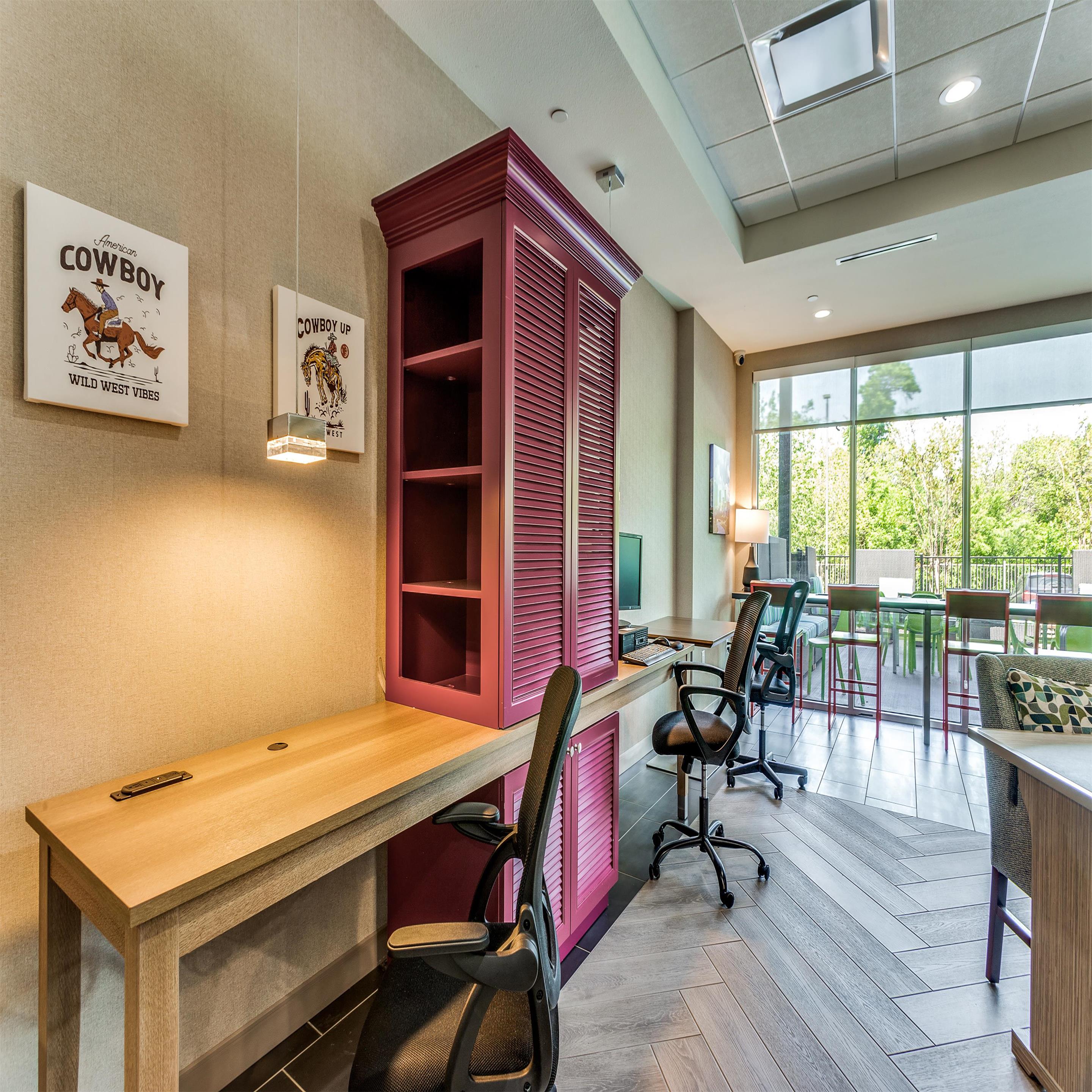 Business Center | Home2 Suites By Hilton Fort Worth Arlington West
