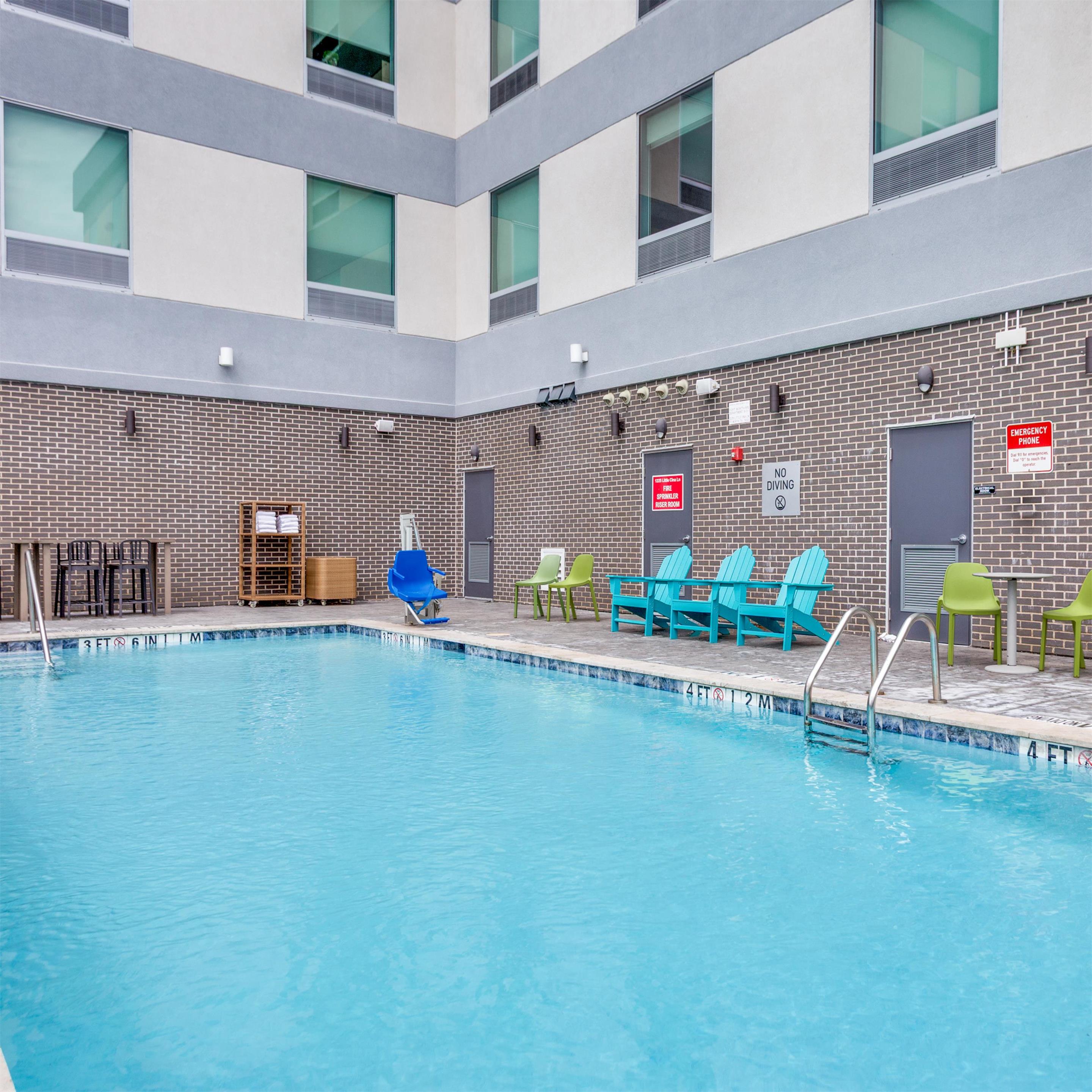 Pool | Home2 Suites By Hilton Fort Worth Arlington West