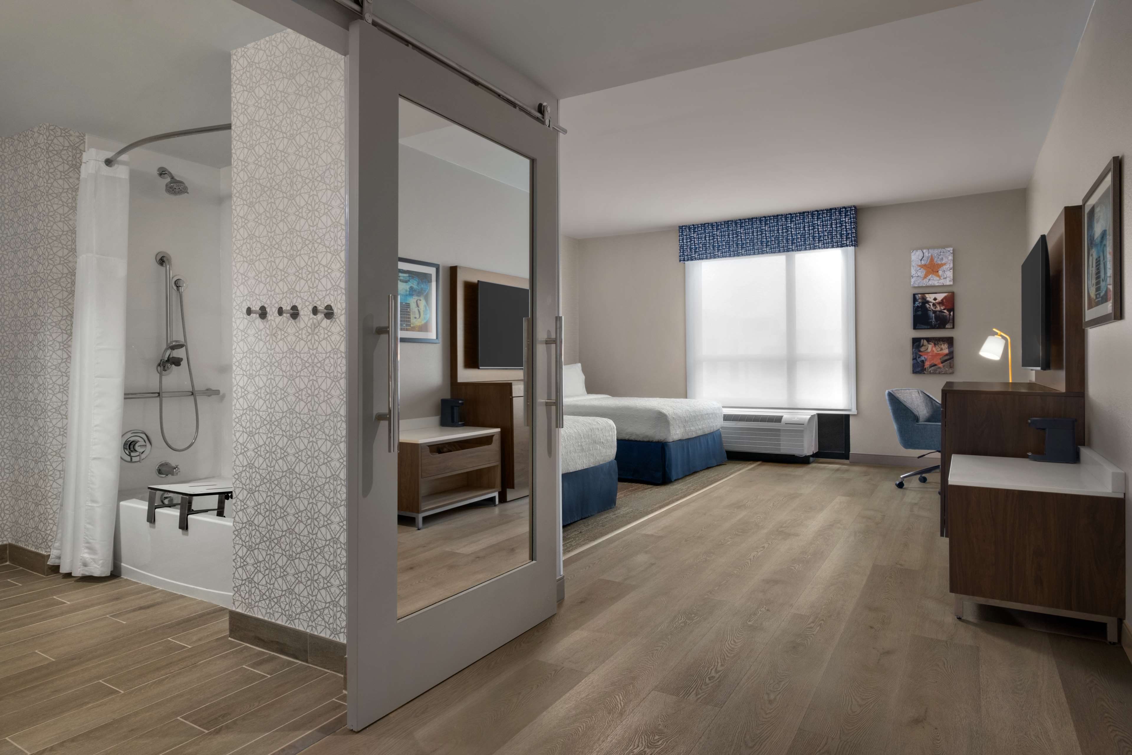 Hampton Inn by Hilton Austin East Side - Tap to explore photos