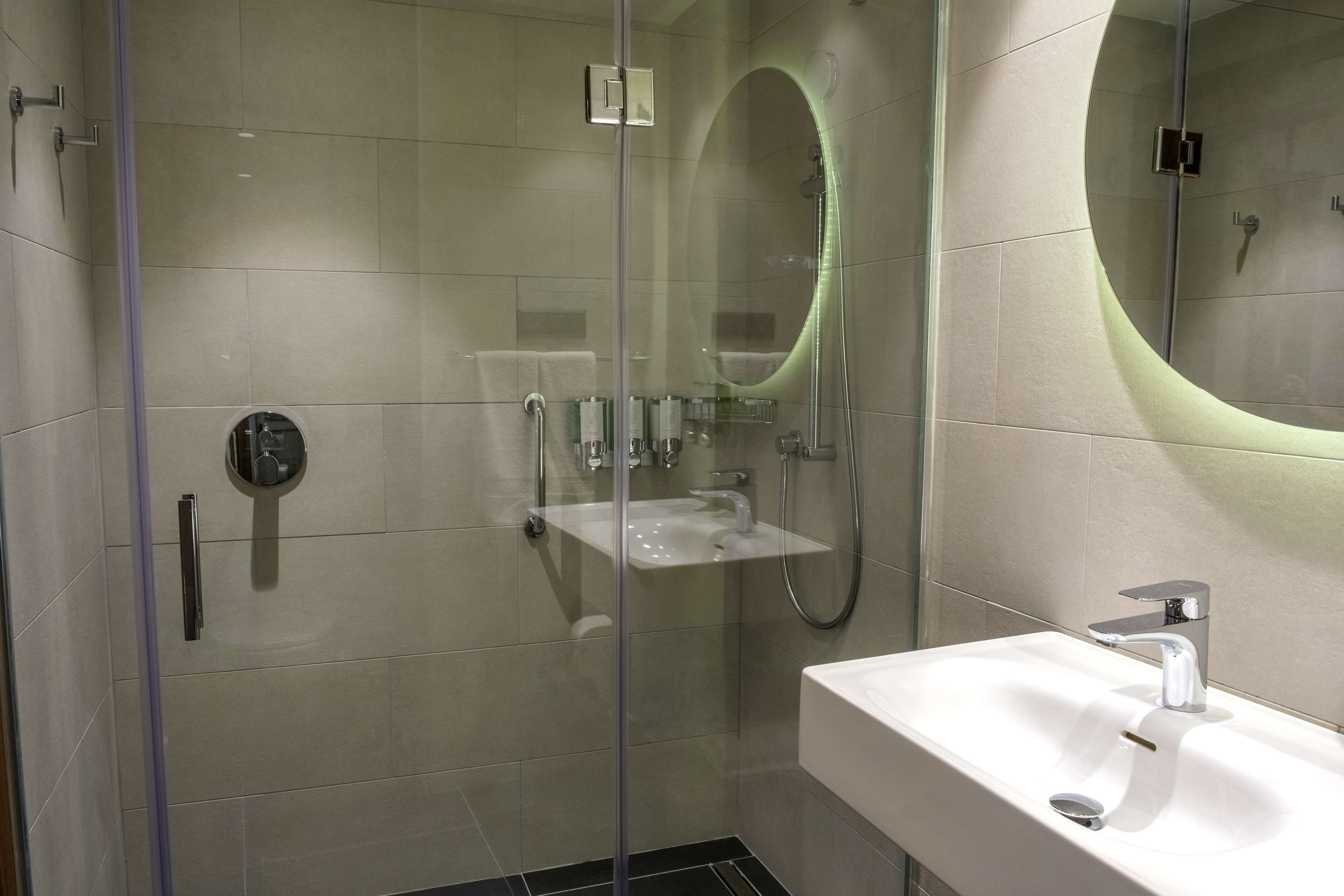Hampton by Hilton Sakarya Room Type - QUEEN ROOM NON SMOKING
