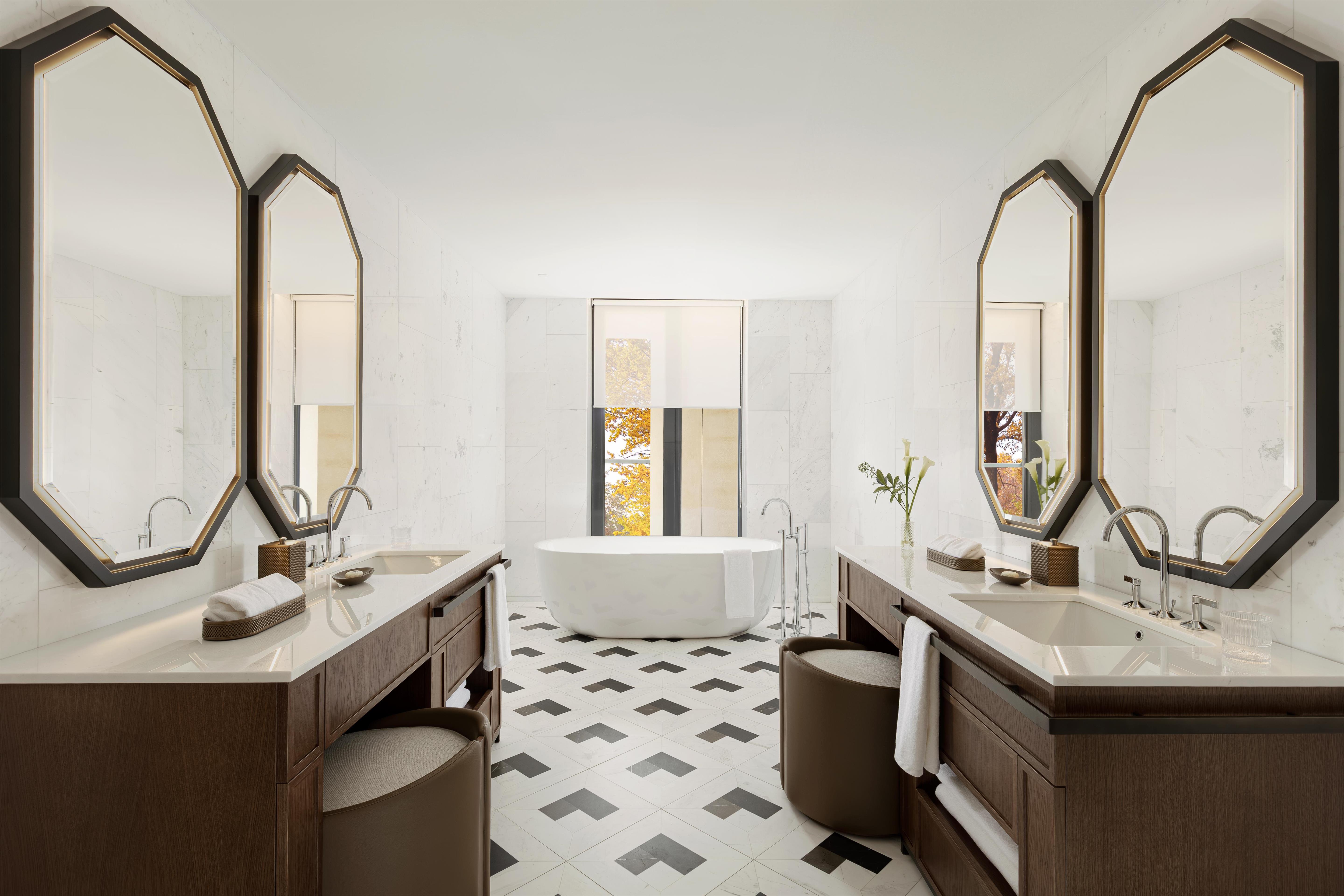 Waldorf Astoria Minsk Room Type - DIPLOMAT SUITE