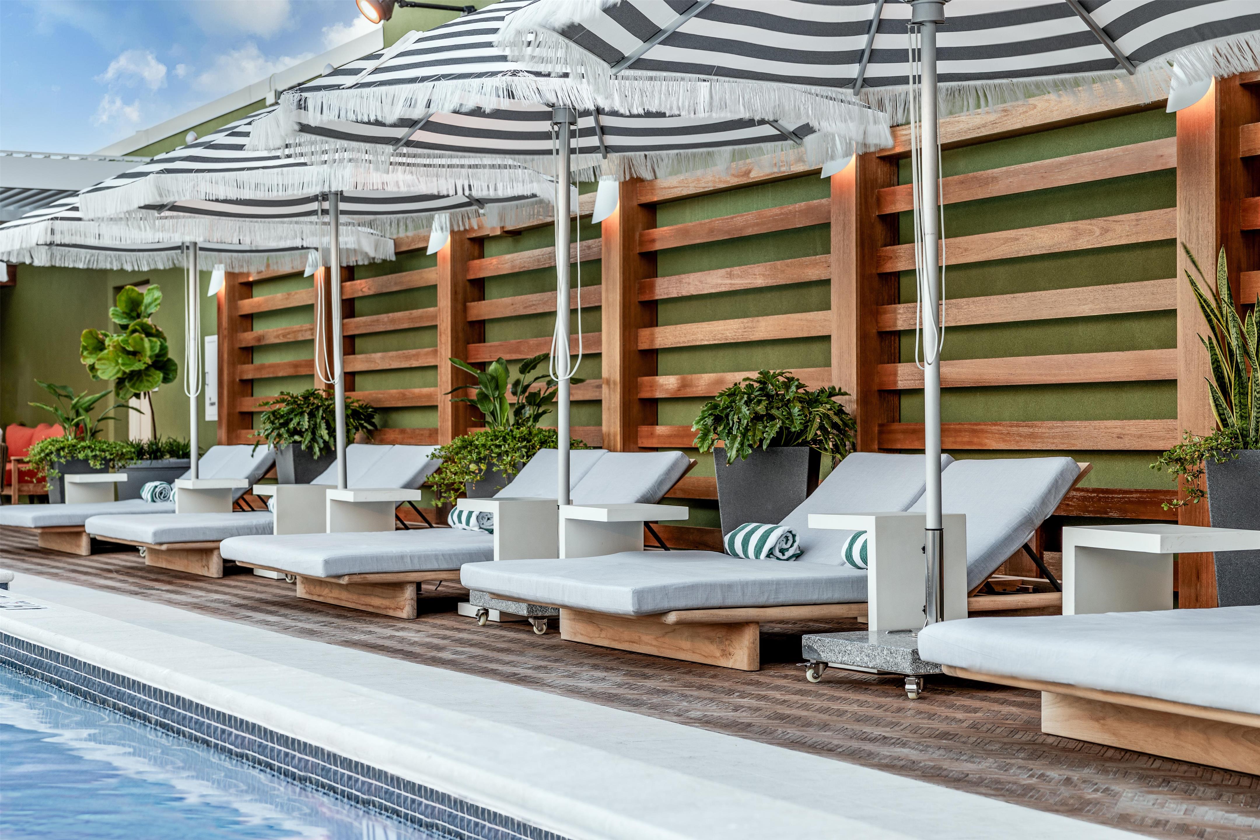 Pool | The Hiatus Clearwater Beach, Curio Collection By Hilton