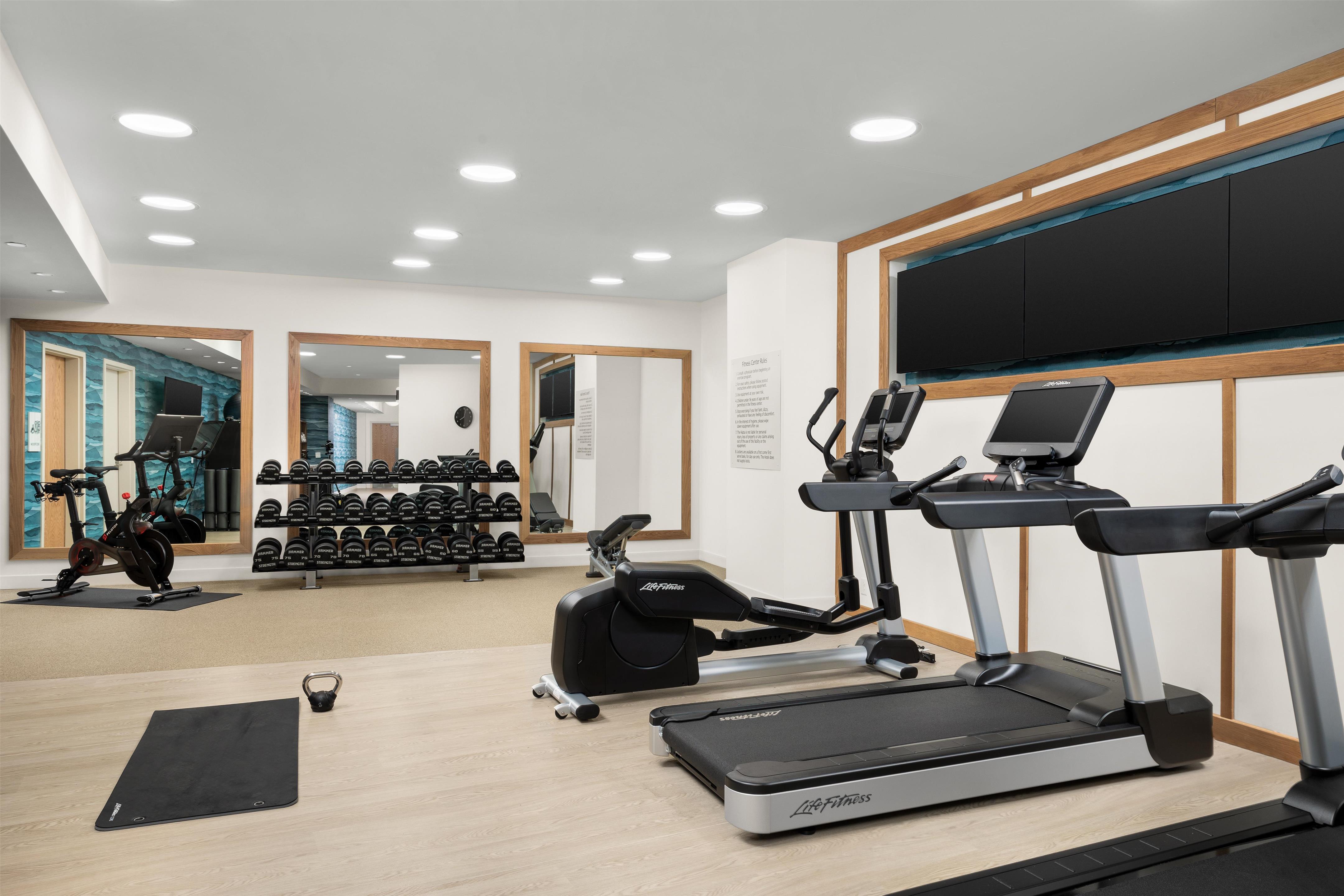 Health club fitness center gym | The Hiatus Clearwater Beach, Curio Collection By Hilton