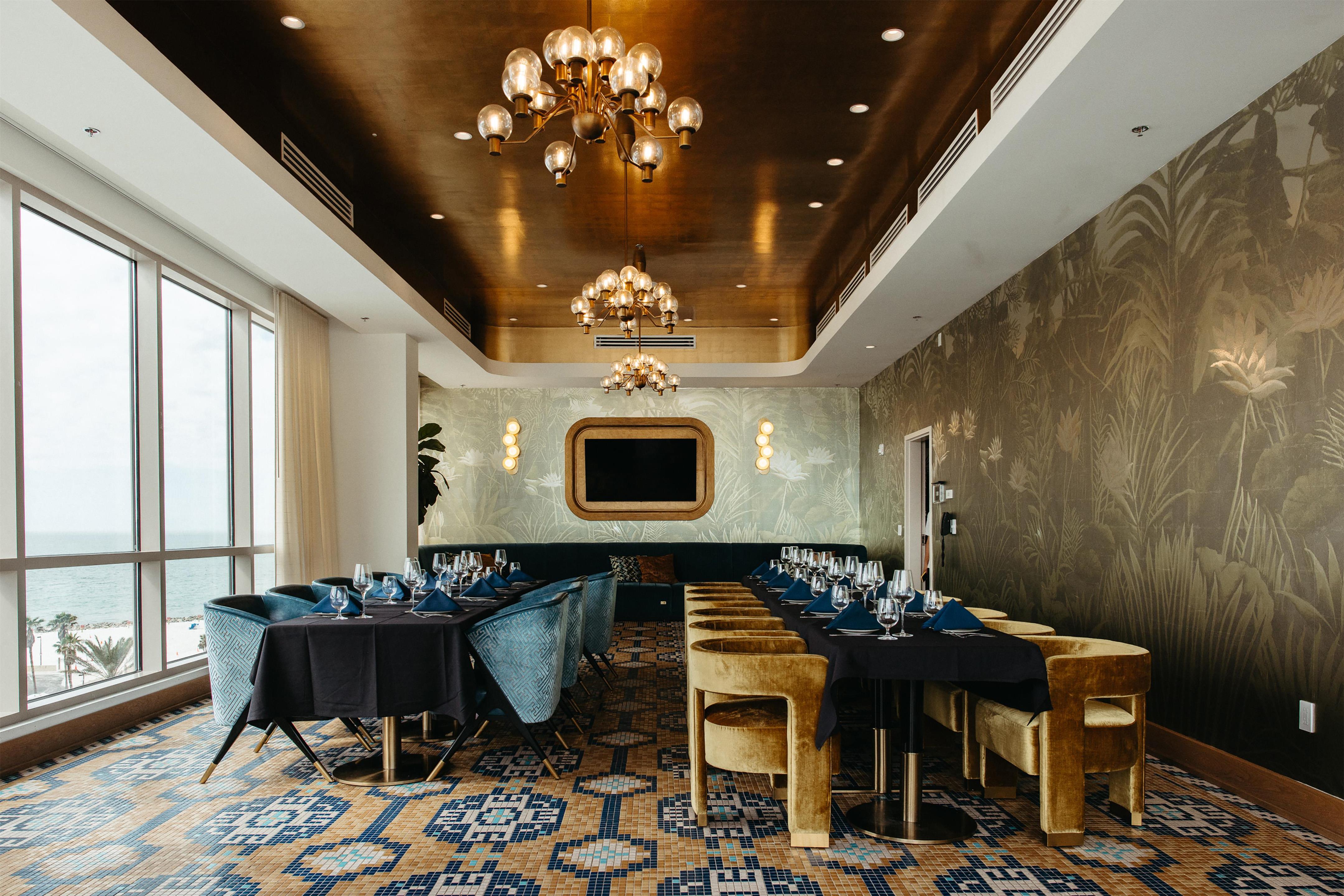 Meeting Room | The Hiatus Clearwater Beach, Curio Collection By Hilton