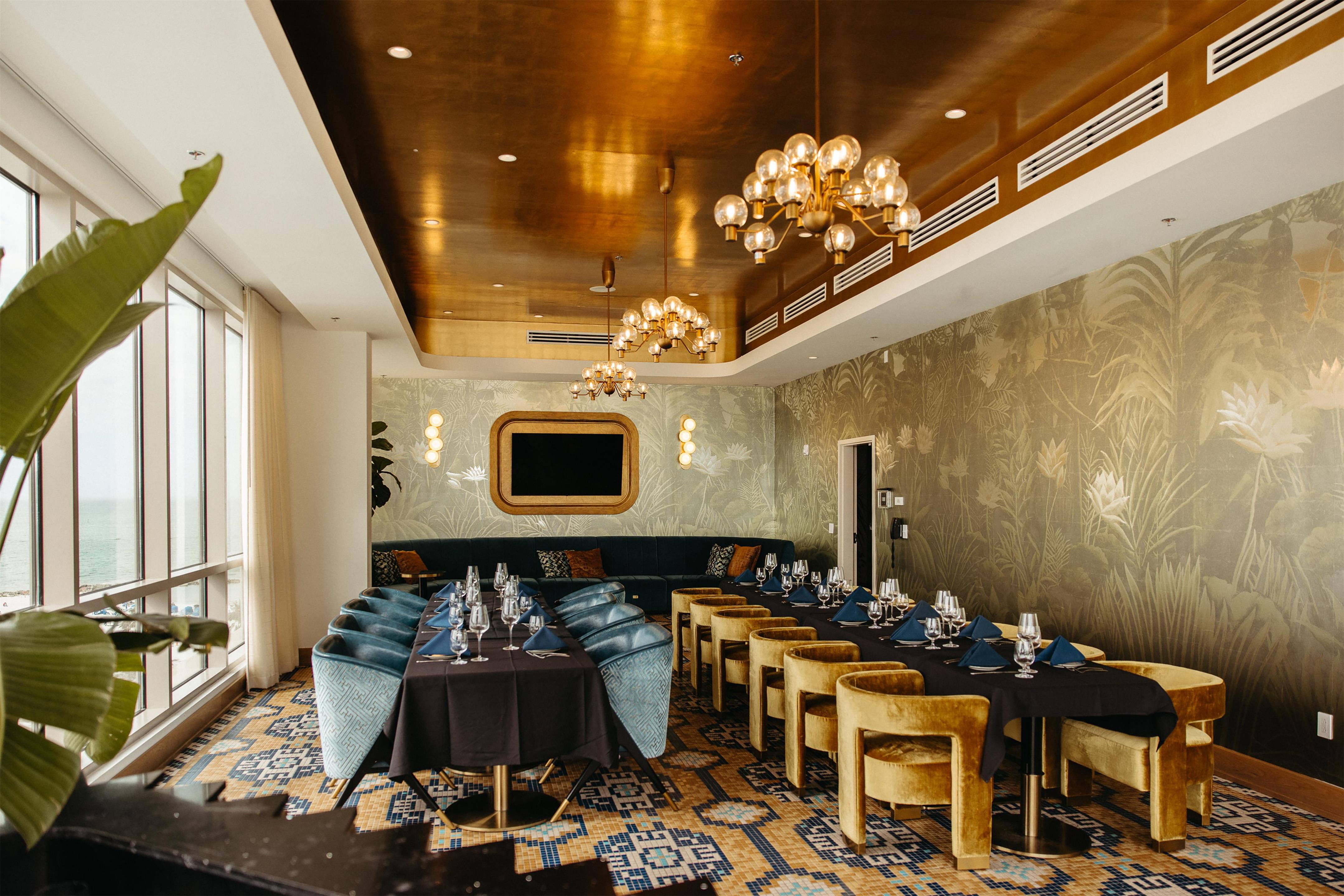 Meeting Room | The Hiatus Clearwater Beach, Curio Collection By Hilton