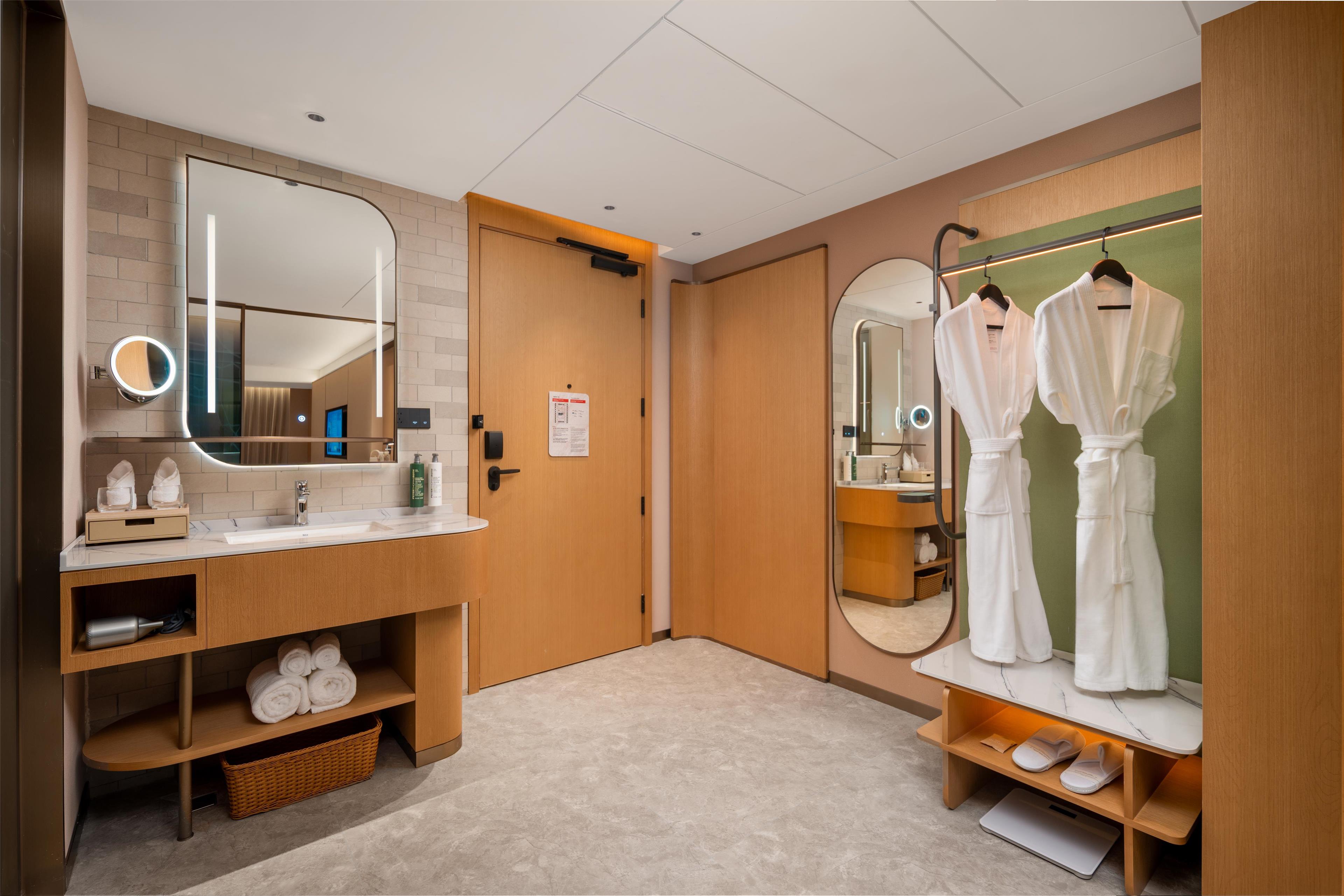 Hilton Garden Inn Kunming Wujiaba Room Type - TWIN SUPERIOR ROOM