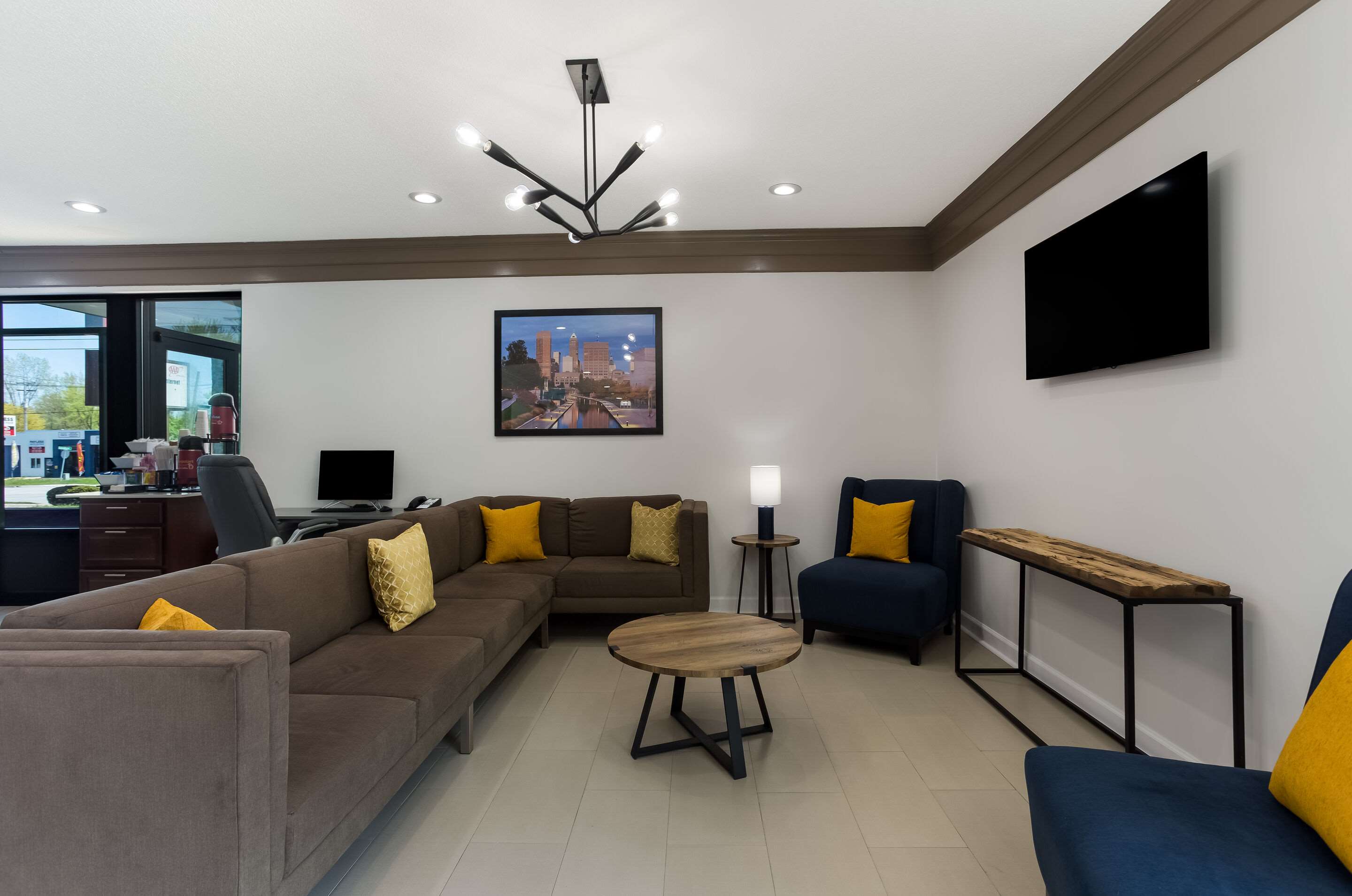 Hotel lobby | Quality Inn South Bend Near Notre Dame