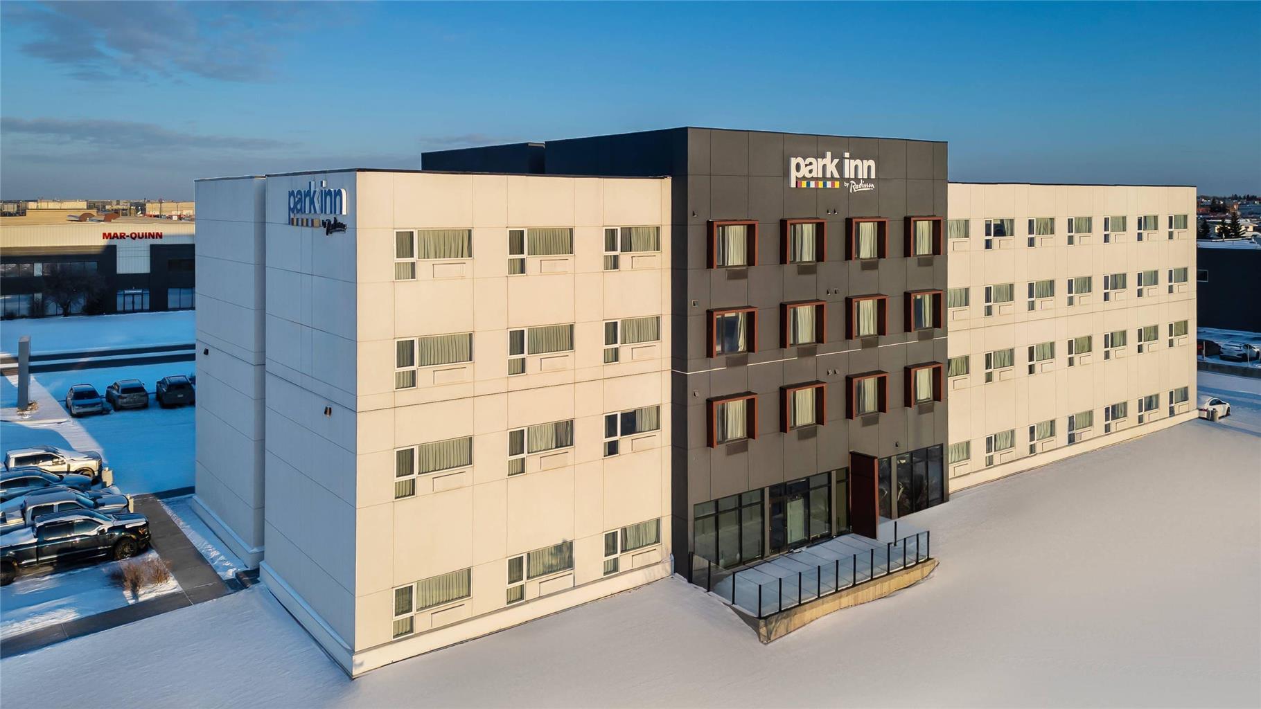 Park Inn Edmonton Airport