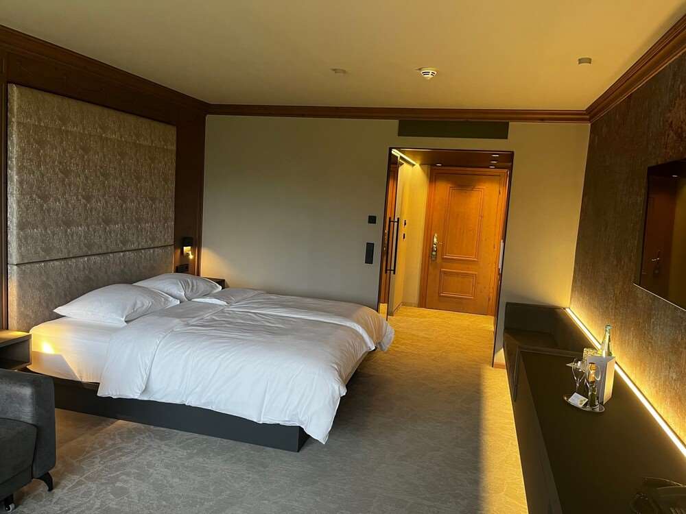 Meiser SPA Resort-guestroom-Guest Room,On-Site.jpg