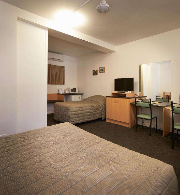 BAILEYS PARKSIDE MOTEL-guestroom-Guest Room,On-Site.jpg