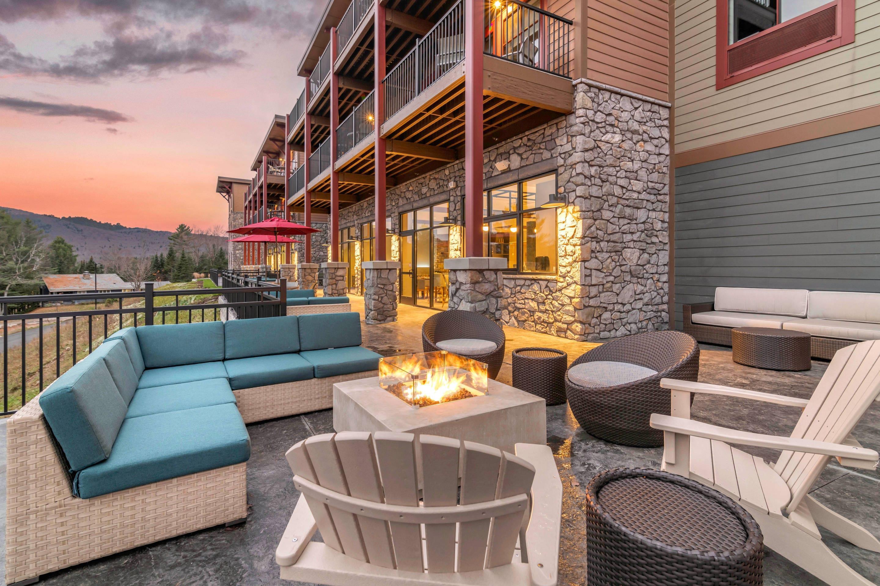 Twilight | Cambria Hotel Lake Placid - Lakeside Resort